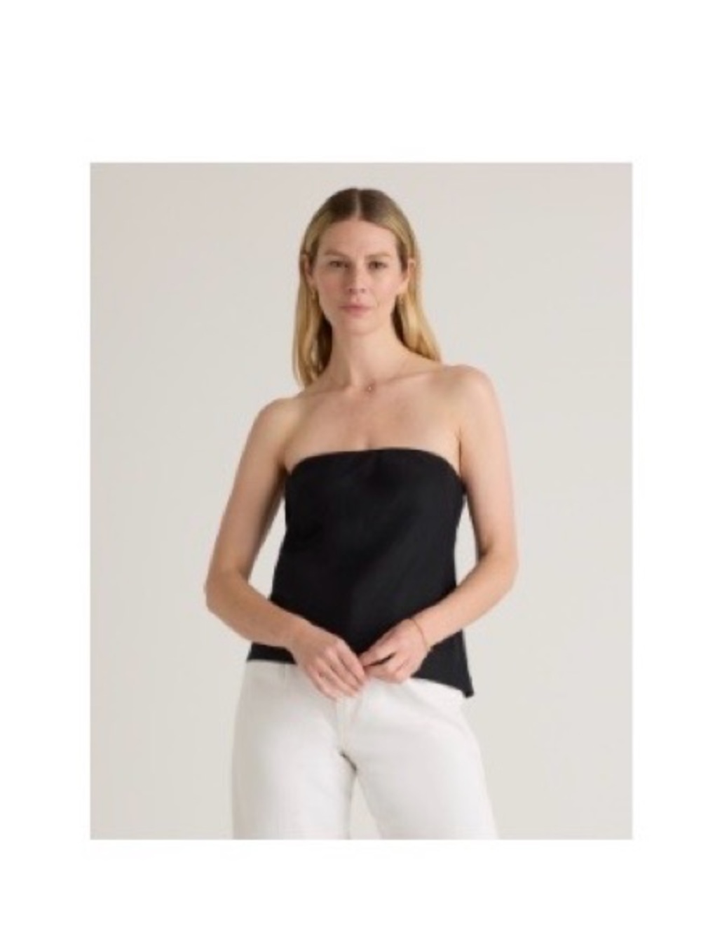 NWOT beautiful Quince 100% European linen Strapless top.